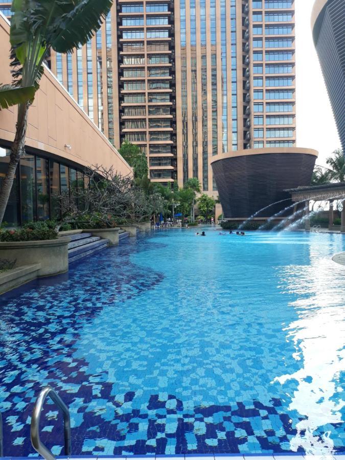Raymond Suites At Berjaya Times Square Kuala Lumpur Exterior photo