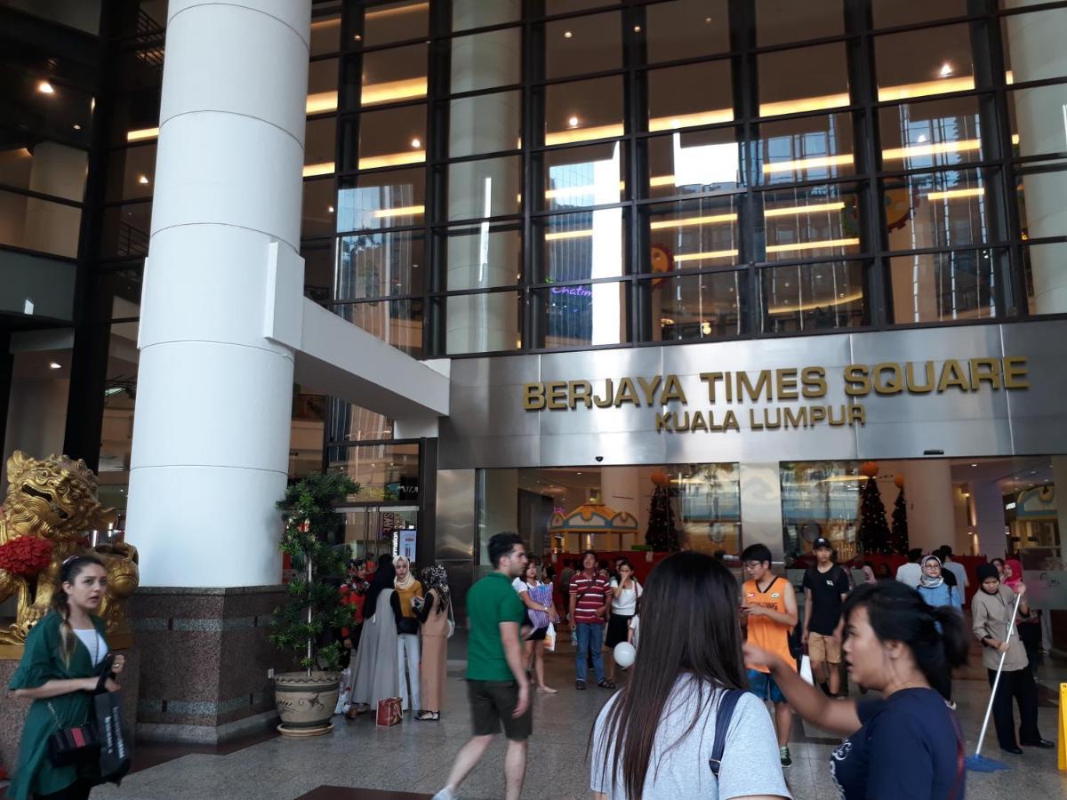 Raymond Suites At Berjaya Times Square Kuala Lumpur Exterior photo