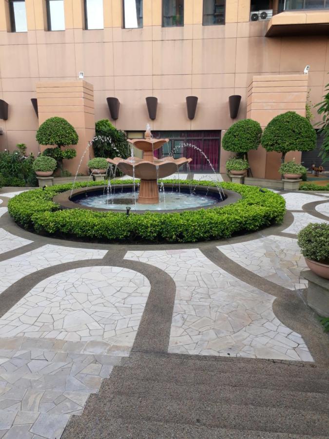 Raymond Suites At Berjaya Times Square Kuala Lumpur Exterior photo