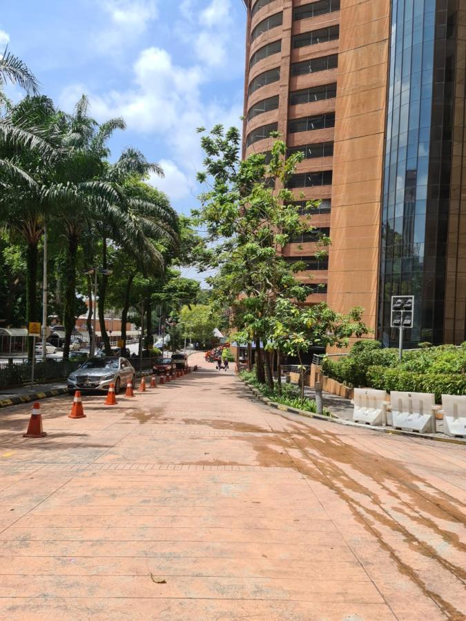 Raymond Suites At Berjaya Times Square Kuala Lumpur Exterior photo