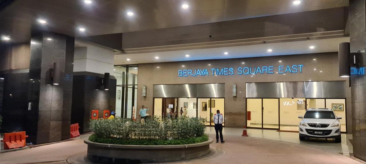 Raymond Suites At Berjaya Times Square Kuala Lumpur Exterior photo