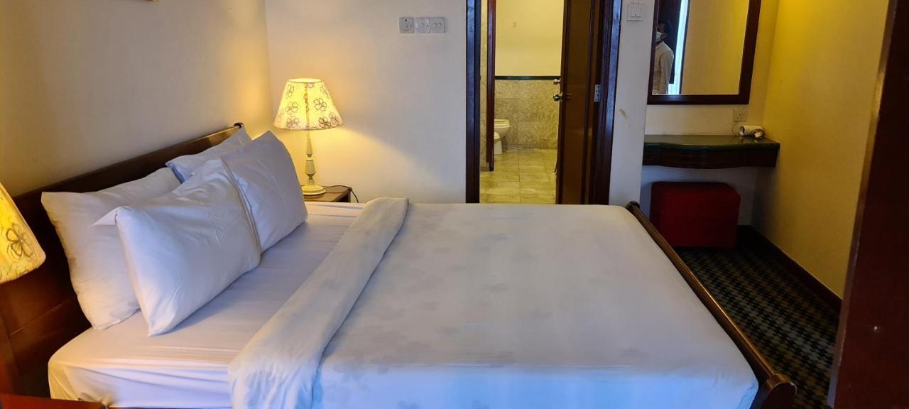 Raymond Suites At Berjaya Times Square Kuala Lumpur Exterior photo