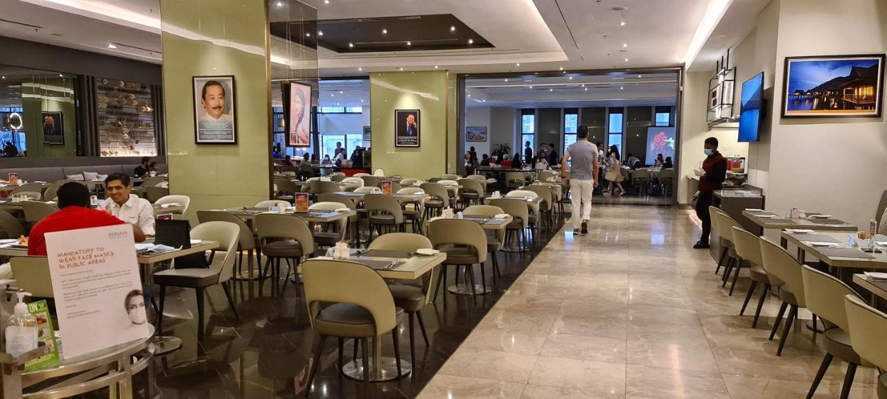 Raymond Suites At Berjaya Times Square Kuala Lumpur Exterior photo